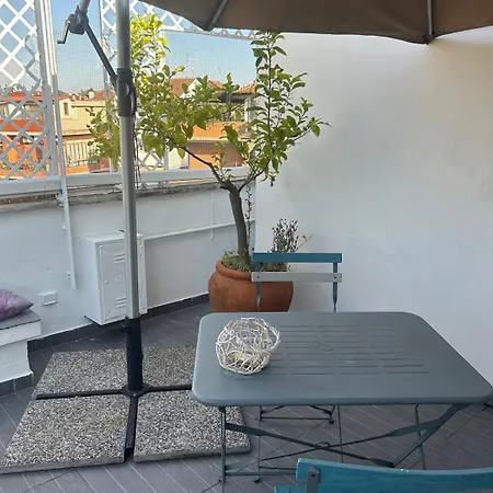 Attico Ponte Milvio Littleangelshouse